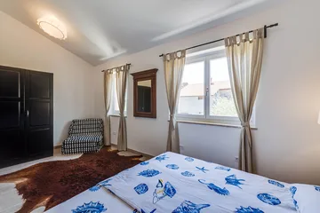 2-Bedroom Villa with Private Heated Pool in Višnjan