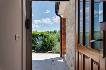 2-Bedroom Villa with Private Heated Pool in Višnjan