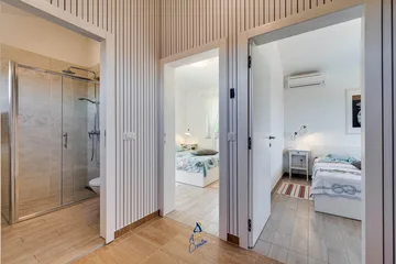 3-Bedroom Villa in Višnjan with Private Heated Pool