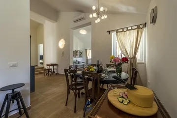 3-Bedroom Villa in Višnjan with Heated Private Pool