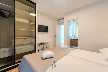 3-Bedroom Villa with Heated Pool in Privlaka