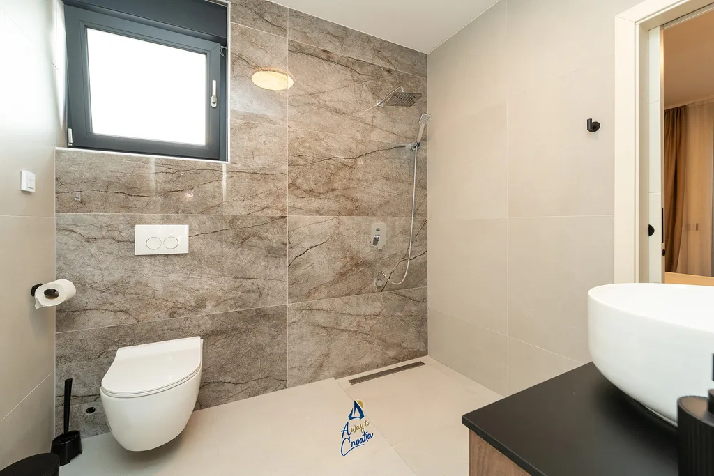 3-Bedroom Villa with Heated Pool in Privlaka