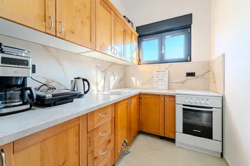 3-Bedroom Villa with Heated Pool in Privlaka