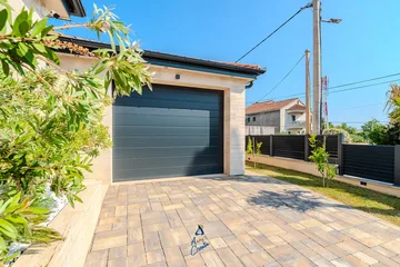 3-Bedroom Villa with Heated Pool in Privlaka