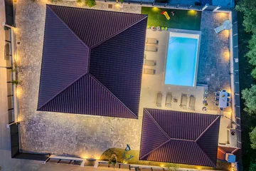 3-Bedroom Villa with Heated Pool in Privlaka