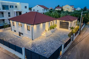 3-Bedroom Villa with Heated Pool in Privlaka