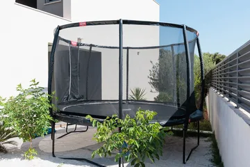 5-Bedroom Villa in Škrip with Heated Pool