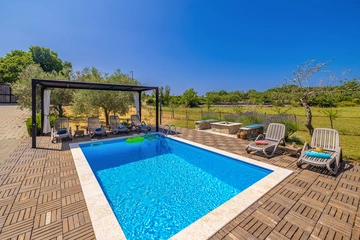 Bajčići House for 6–8 Guests with Private Pool