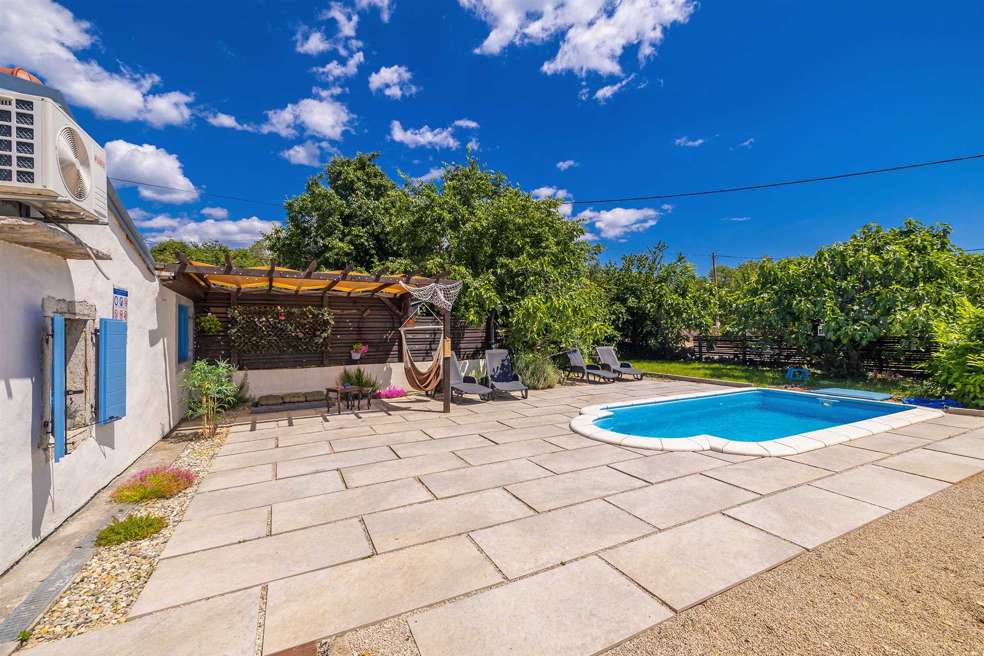 Rustikalna kuća za odmor DEPOPE s privatnim bazenom