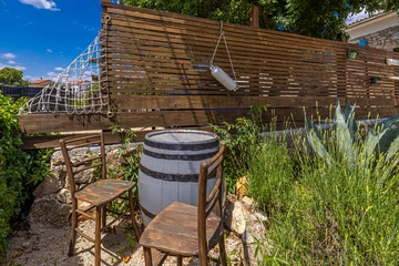 2-Bedroom House with Private Pool in Skrpčići