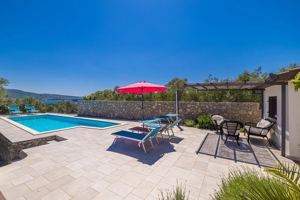 Villa with Private Pool and Sea View in Kornić