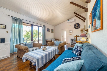 Villa with Private Pool and Sea View in Kornić