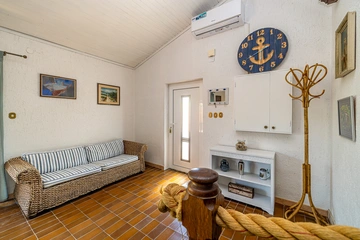 Villa with Private Pool and Sea View in Kornić