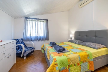 Villa with Private Pool and Sea View in Kornić