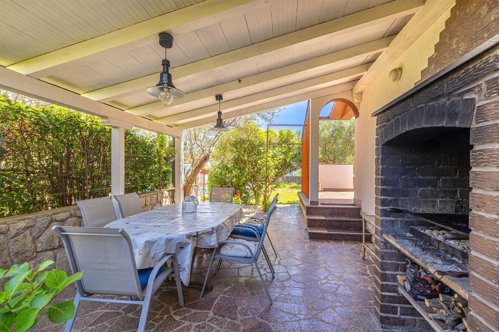 Casa vacanze LEDINE con piscina