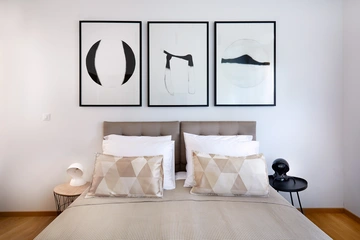 4-Bedroom House in Garica with Private Pool