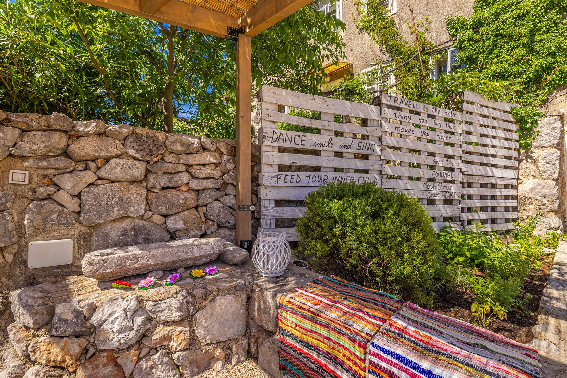 Schöne Villa MAY mit Swimmingpool