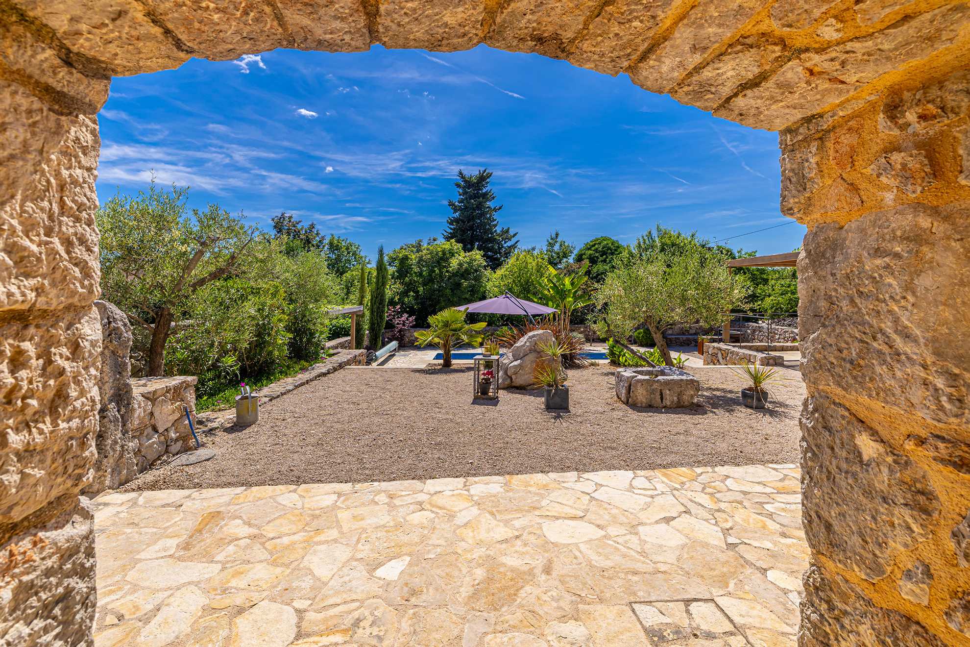 Schöne Villa MAY mit Swimmingpool