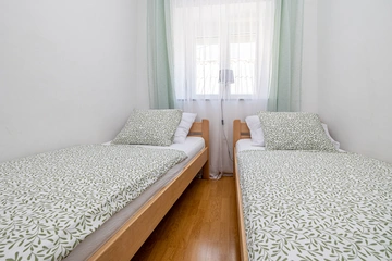 Stara Baška Apartment for up to 5 Guests