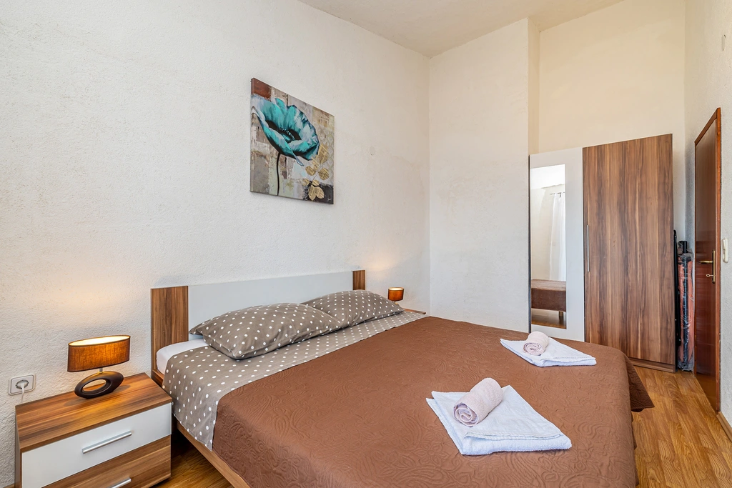 Two-Bedroom Apartment in Stara Baška with Sea View