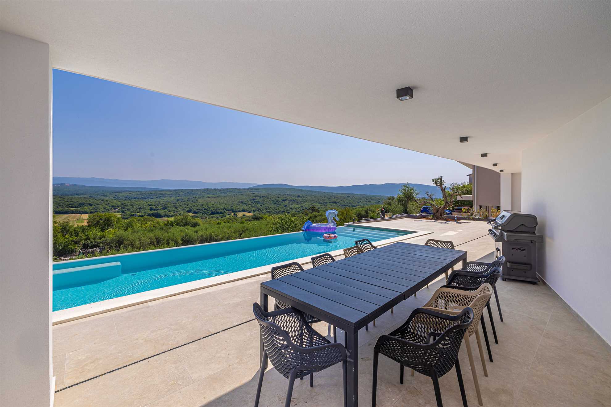 Villa ELEVATION con piscina riscaldata