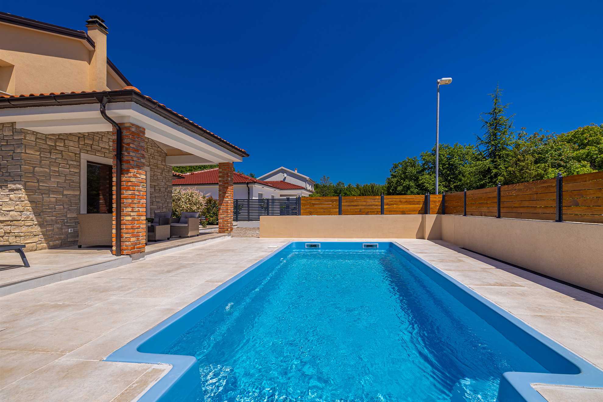 Casa vacanze DIVNA con piscina privata