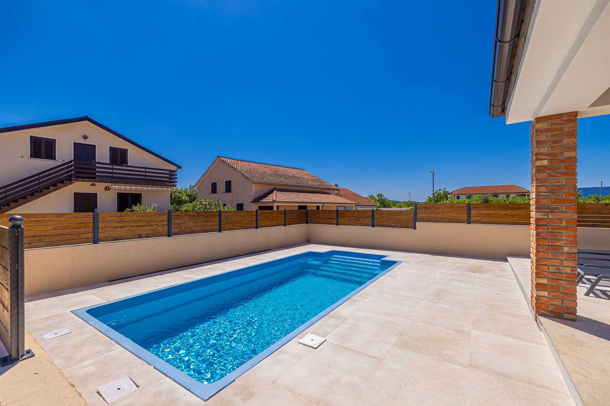 Casa vacanze DIVNA con piscina privata