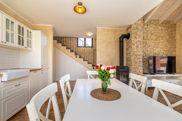 House with Private Pool in Pinezići