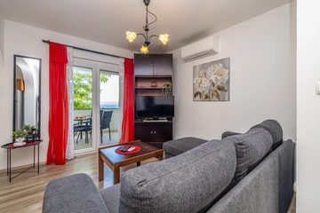 Stara Baška 2-Bedroom Apartment for Up to 5