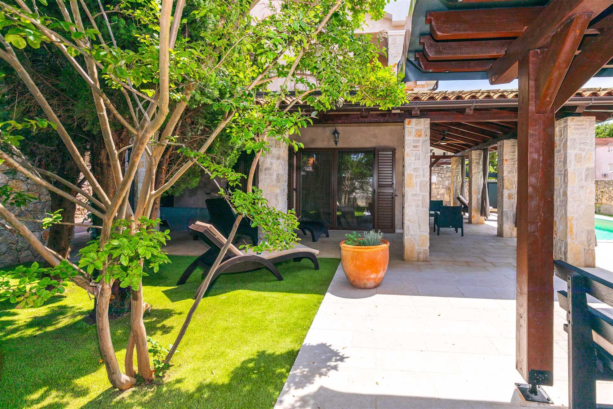 Ferienhaus SEASCAPE I mit beheiztem Pool und großzügigem Garten