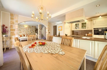 3-Bedroom Holiday House in Malinska with Heated Pool