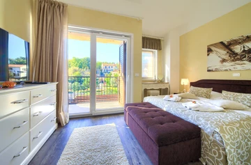 3-Bedroom Holiday House in Malinska with Heated Pool