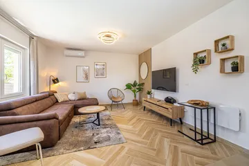 Linardići House with Private Heated Pool