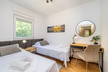 Linardići House with Private Heated Pool