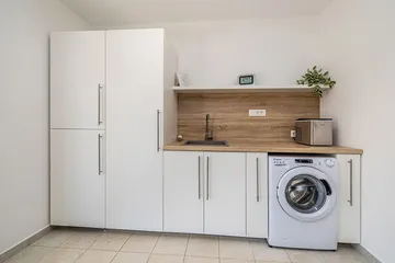 Linardići House with Private Heated Pool