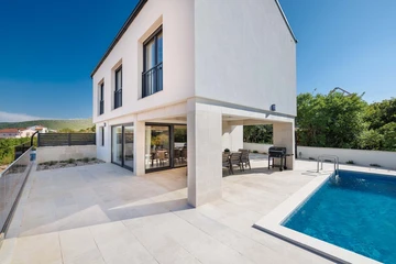 Villa in Vrbnik with Private Heated Pool & Sea View