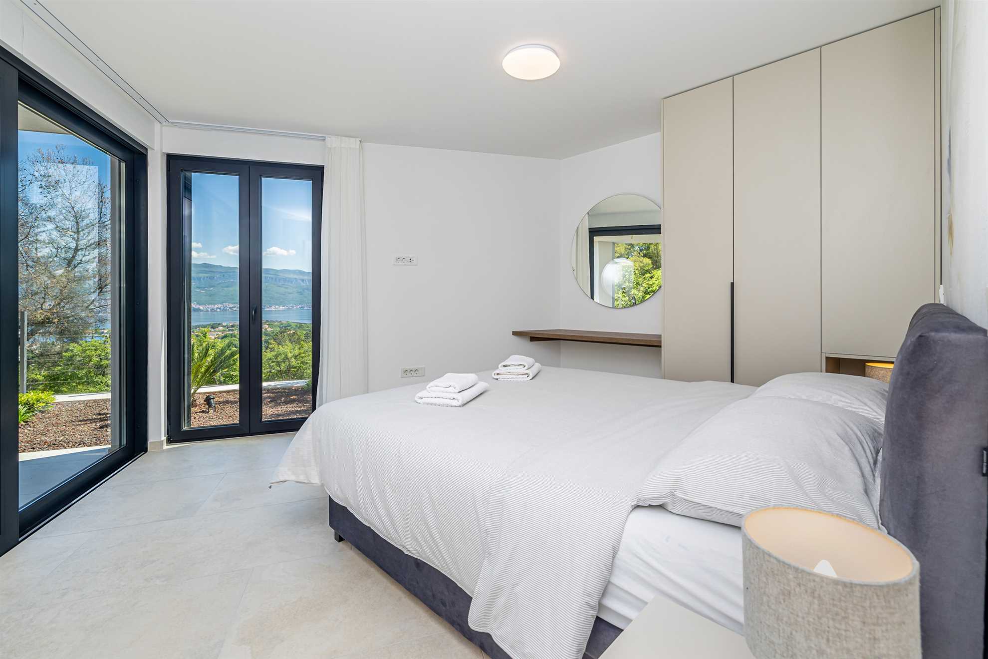 Ferienwohnung SEASIDE I mit Whirlpool und Meerblick