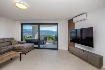 Two-Bedroom Seaview Apartment in Polje