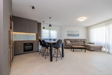 Two-Bedroom Seaview Apartment in Polje