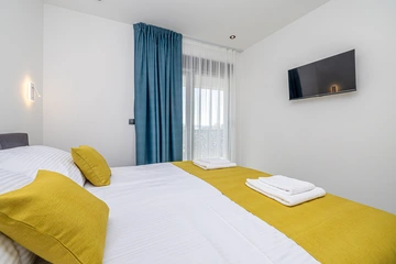 Holiday House in Kornić for 6 Guests with Heated Pool