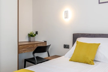 Holiday House in Kornić for 6 Guests with Heated Pool