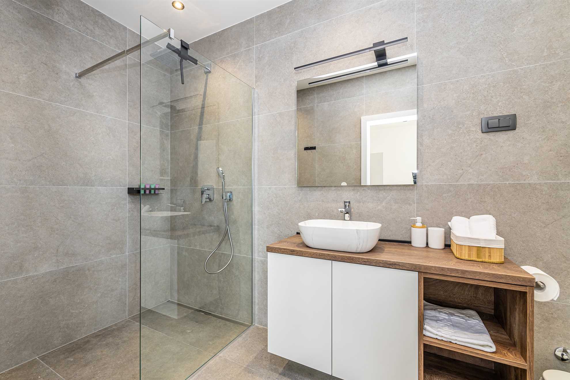 Holiday house TARA & LANA II with heated pool