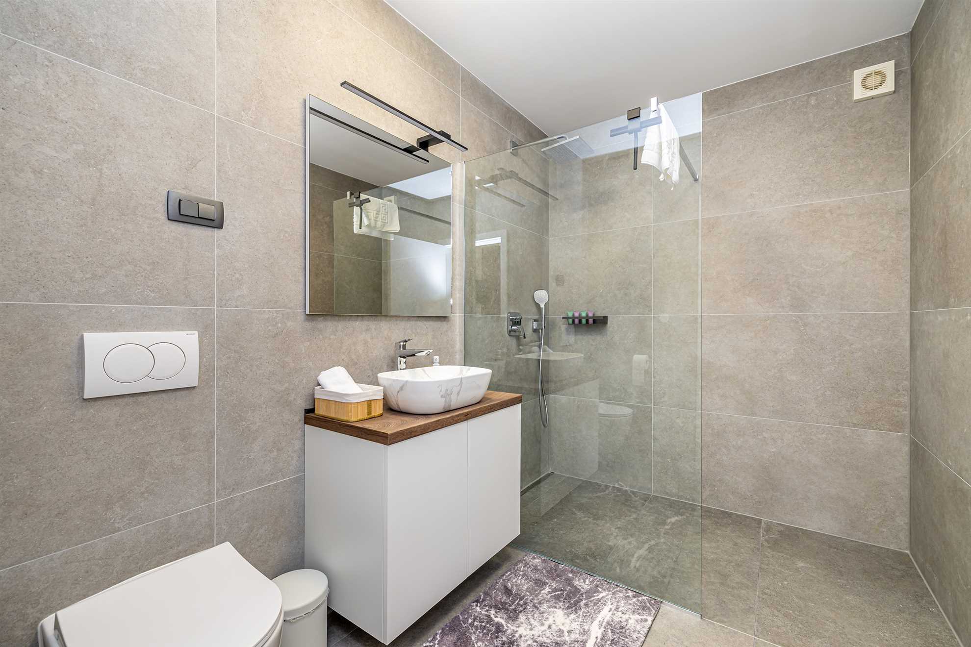 Holiday house TARA & LANA II with heated pool