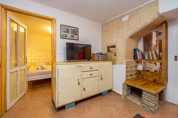 Klimno Seaside Apartment with Private Garden