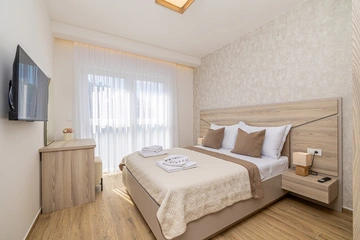 Holiday House in Omišalj with Private Pool for 10