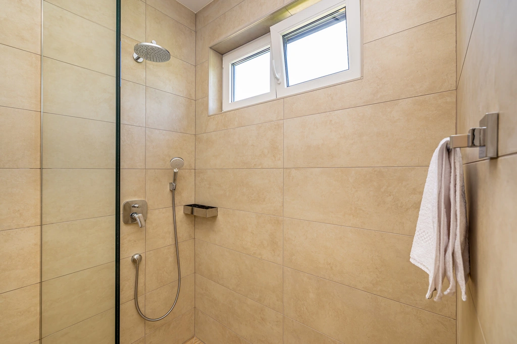 Holiday House in Omišalj with Private Pool for 10