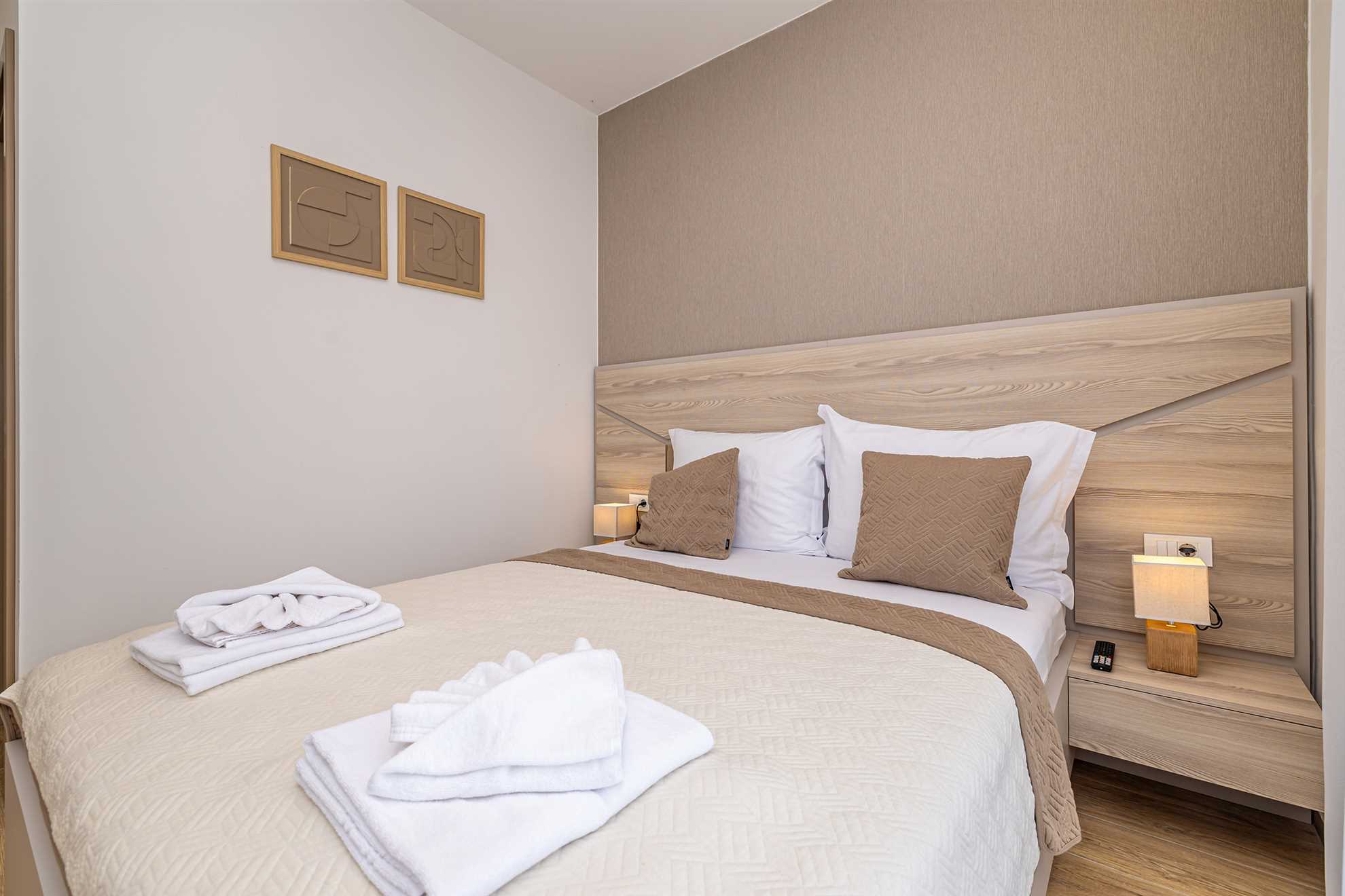Ferienhaus OLIVE BLUE mit privatem Pool