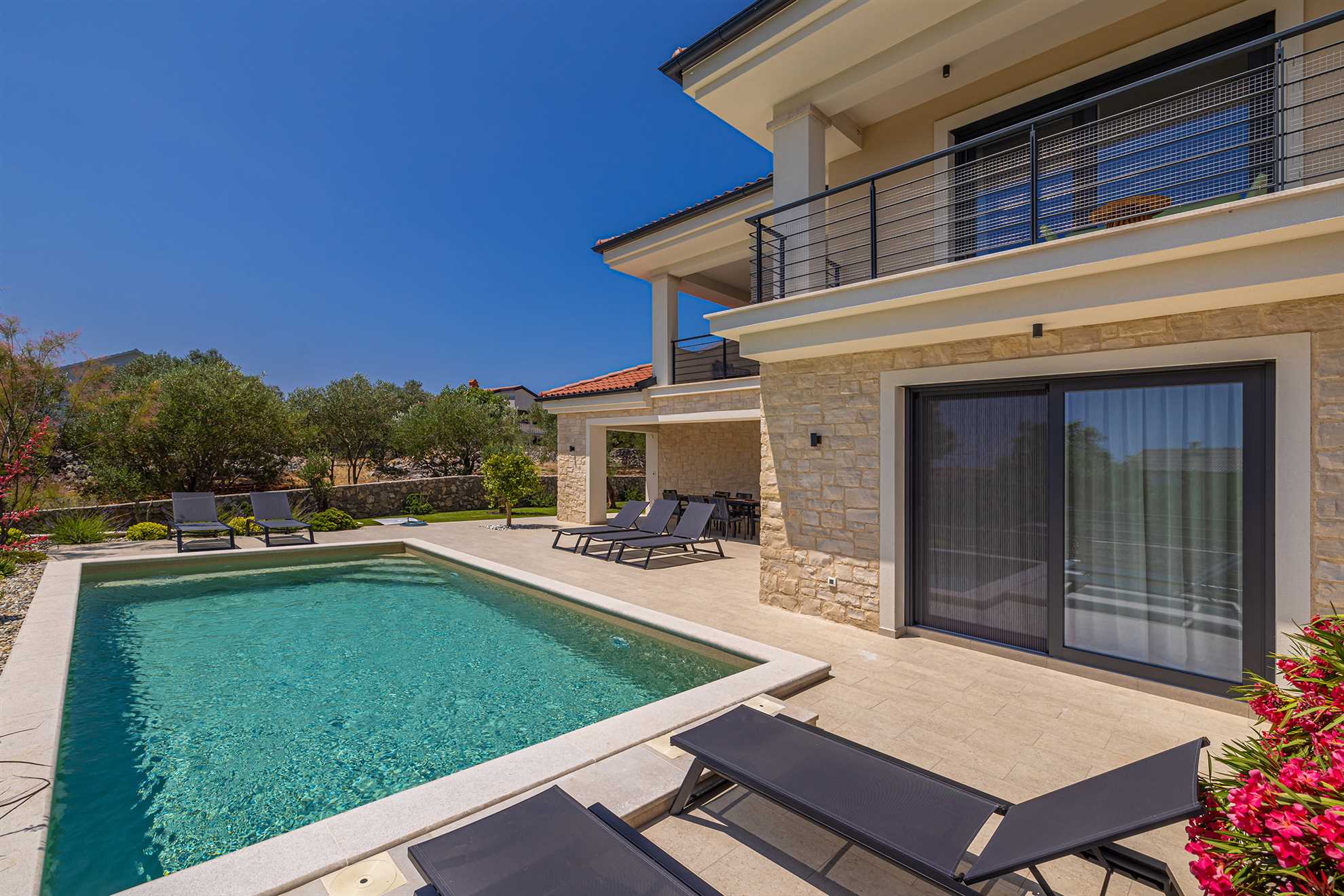 Villa LA RESIDENCE OLIVETTE mit privatem Pool und Sauna