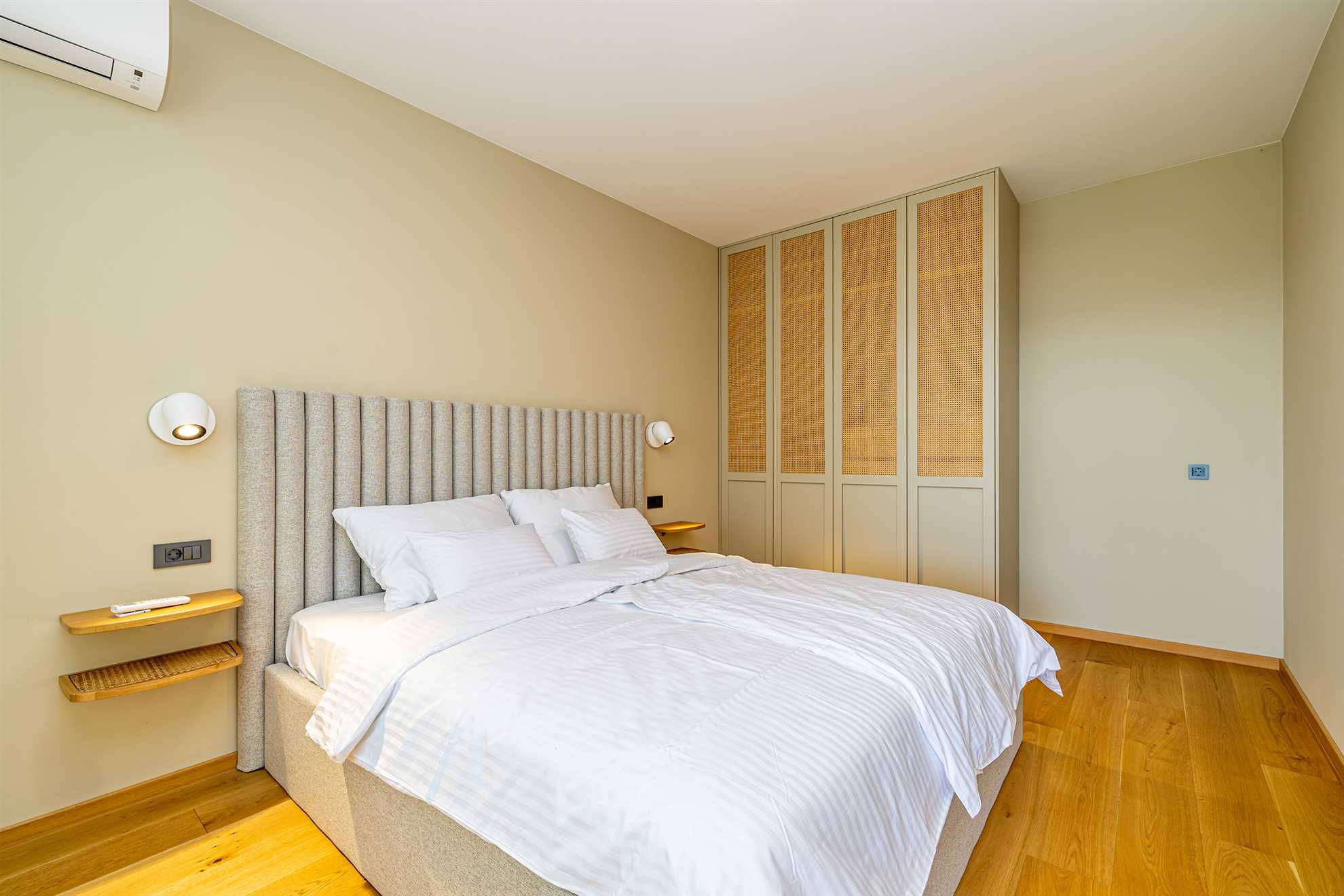 Villa LA RESIDENCE OLIVETTE mit privatem Pool und Sauna