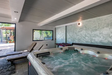 2-Bedroom House with Private Pool in Labin